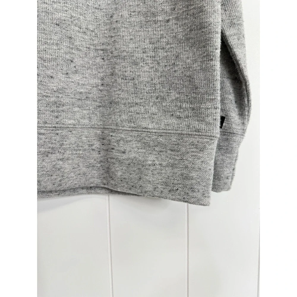 Banana Republic Men's Waffle Knit Crewneck Sweatshirt Gray Size Large